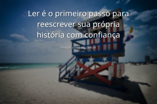 Céu vasto com nuvens suaves refletido sobre a superfície calma da água, transmitindo uma sensação de paz, clareza e infinitas possibilidades.
