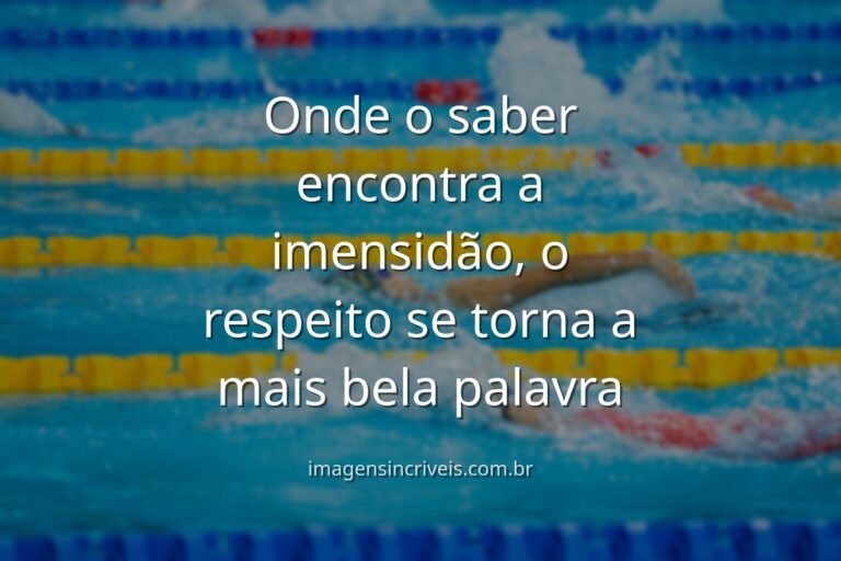 Céu vasto e sereno refletido em águas calmas de um lago, simbolizando a paz e o potencial infinito que a alfabetização e o respeito trazem.
