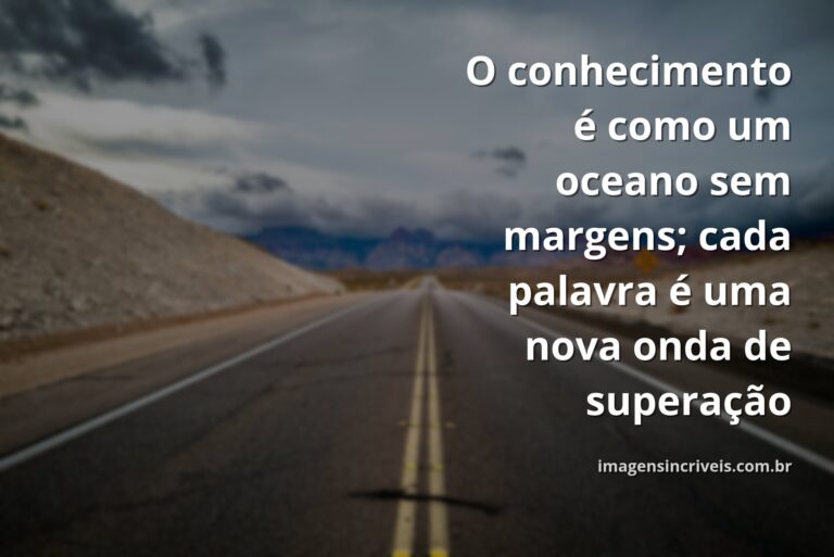 Um vasto oceano encontrando o céu ao amanhecer, evocando a imensidão de possibilidades e a superação trazidas pela alfabetização.