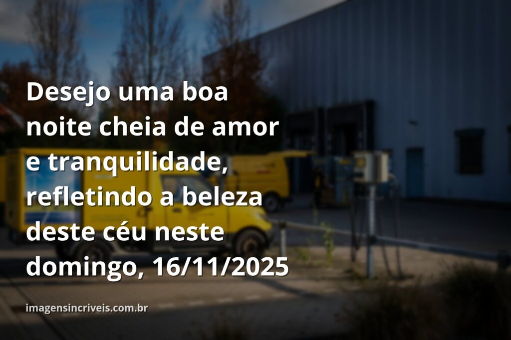 Céu sereno ao entardecer sobre um lago calmo, refletindo cores quentes e transmitindo uma sensação de paz, amor e tranquilidade.