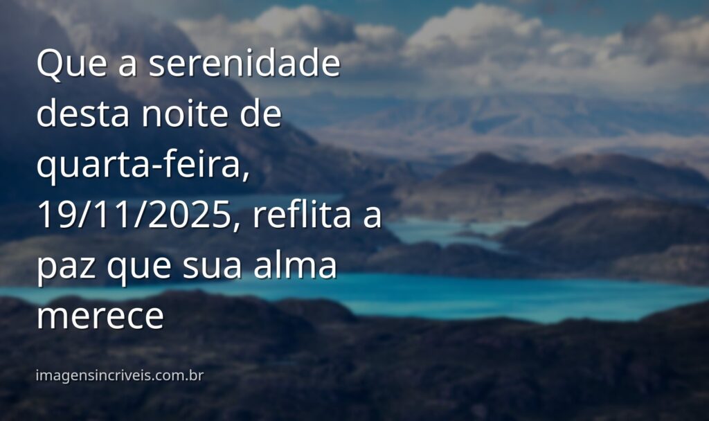 Céu noturno estrelado refletindo sobre a superfície calma de um lago, transmitindo uma profunda sensação de paz e reflexão.