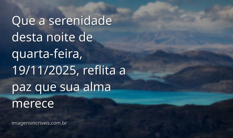 Céu noturno estrelado refletindo sobre a superfície calma de um lago, transmitindo uma profunda sensação de paz e reflexão.