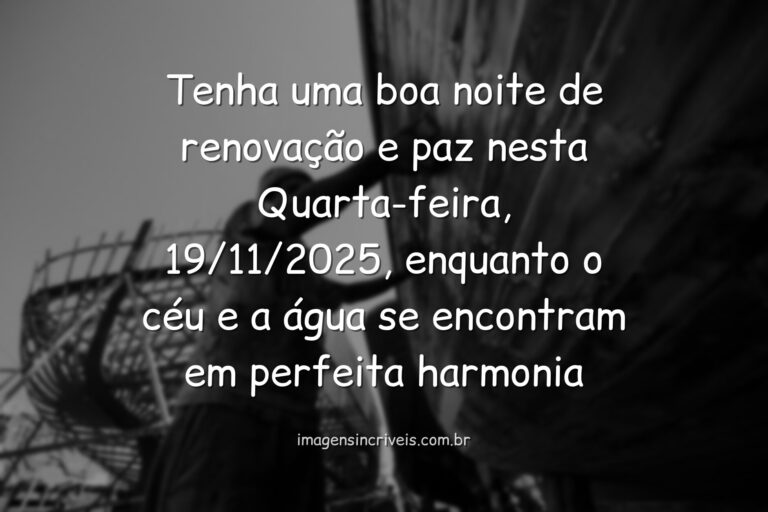 Céu noturno sereno com estrelas refletido sobre a superfície calma da água, evocando um sentimento de paz e renovação profunda.