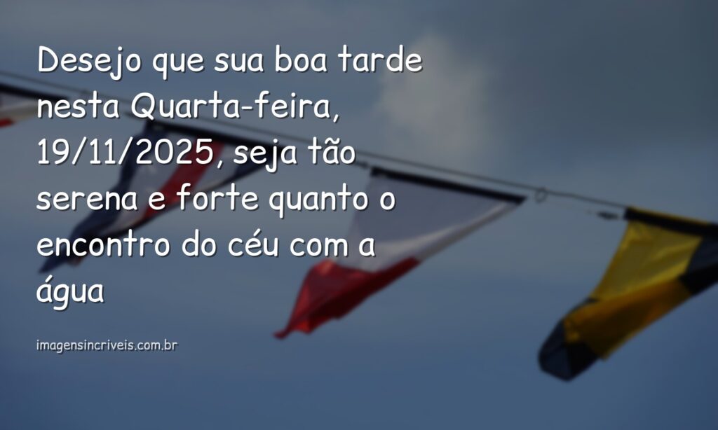 Céu azul com nuvens brancas refletido em um lago sereno, transmitindo paz e a força da resiliência em uma tarde de quarta-feira.
