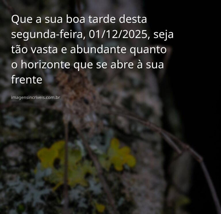 Céu amplo e sereno refletido em águas calmas, evocando a sensação de paz, abundância e um novo começo de mês.