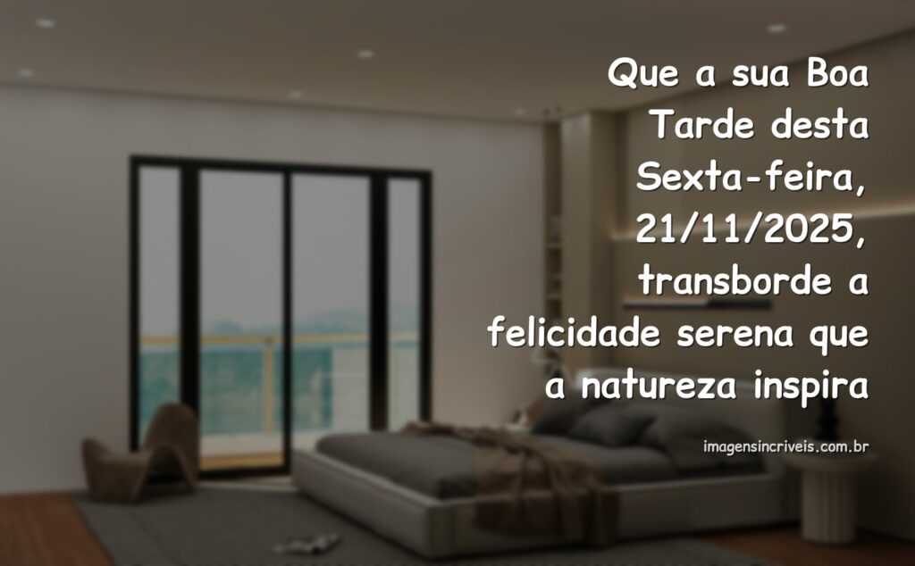 Paisagem serena com céu azul e nuvens brancas refletidas em água calma, evocando a felicidade de uma tarde de sexta-feira.