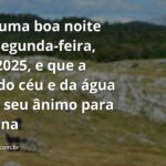 Céu estrelado refletido sobre um lago sereno, transmitindo uma sensação de paz e ânimo para o início da semana.
