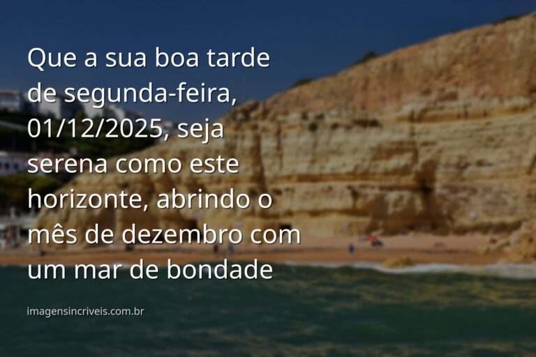 Paisagem serena de um lago refletindo o céu azul e nuvens ao entardecer, transmitindo paz para o início de dezembro.