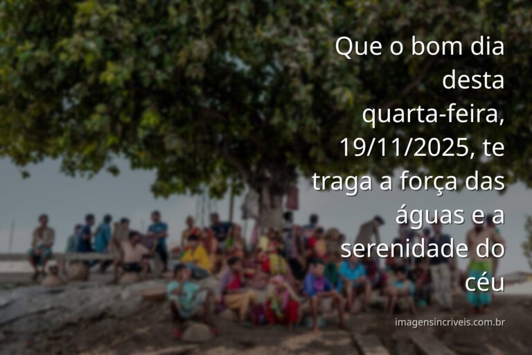 Céu vasto e águas calmas refletindo a luz do amanhecer, uma paisagem que inspira força, paz e renovação.