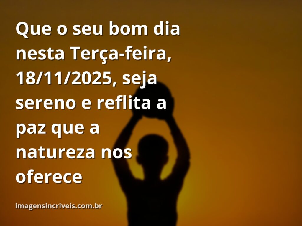 Paisagem serena com céu azul refletido na água calma de um lago, cercado por natureza, transmitindo a paz de uma manhã de terça-feira.