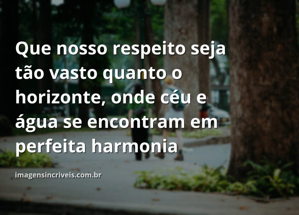 Paisagem serena com céu amplo e colorido refletindo em água calma, transmitindo a paz e a harmonia do respeito mútuo.