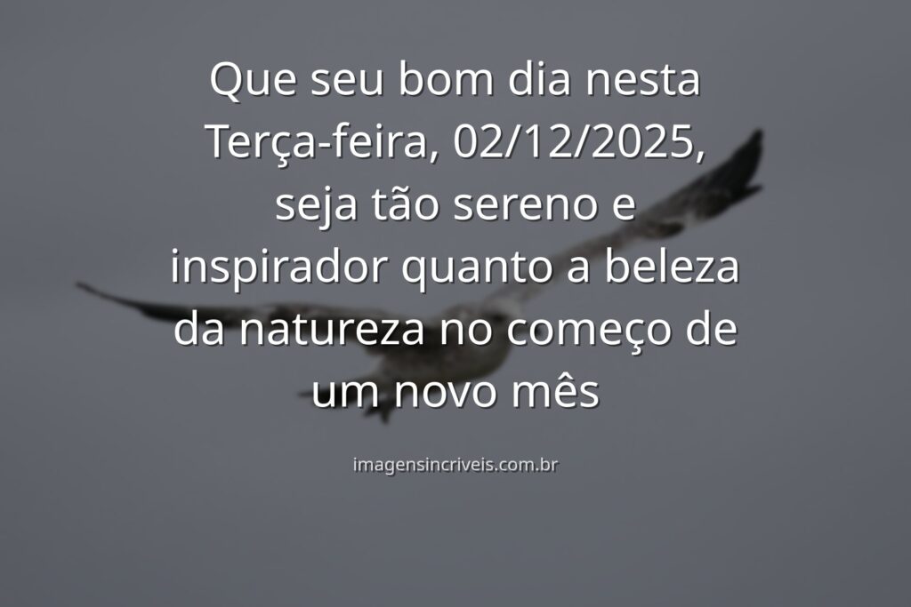 Céu azul refletido em água calma de um lago, cercado por natureza verdejante, transmitindo paz e renovação para um bom dia.