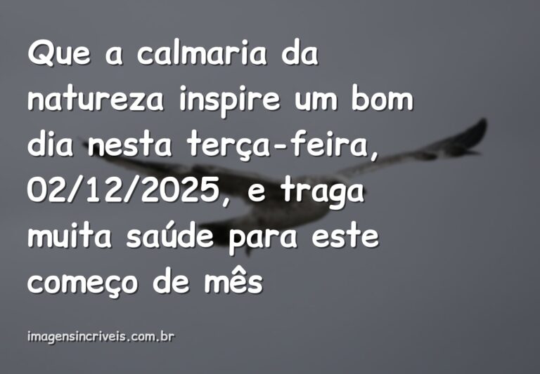 Paisagem serena com céu azul e nuvens brancas refletidas na água límpida, transmitindo paz e renovação para um novo dia.